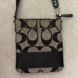 Coach signature crossbody purse